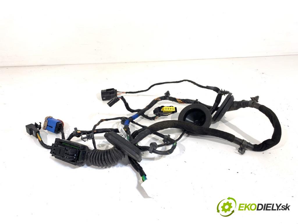 KIA CEED liftback 2015 73 kW 1.4 CVVT 1396 káblovačka dveře přední část pravý 91610-A2220