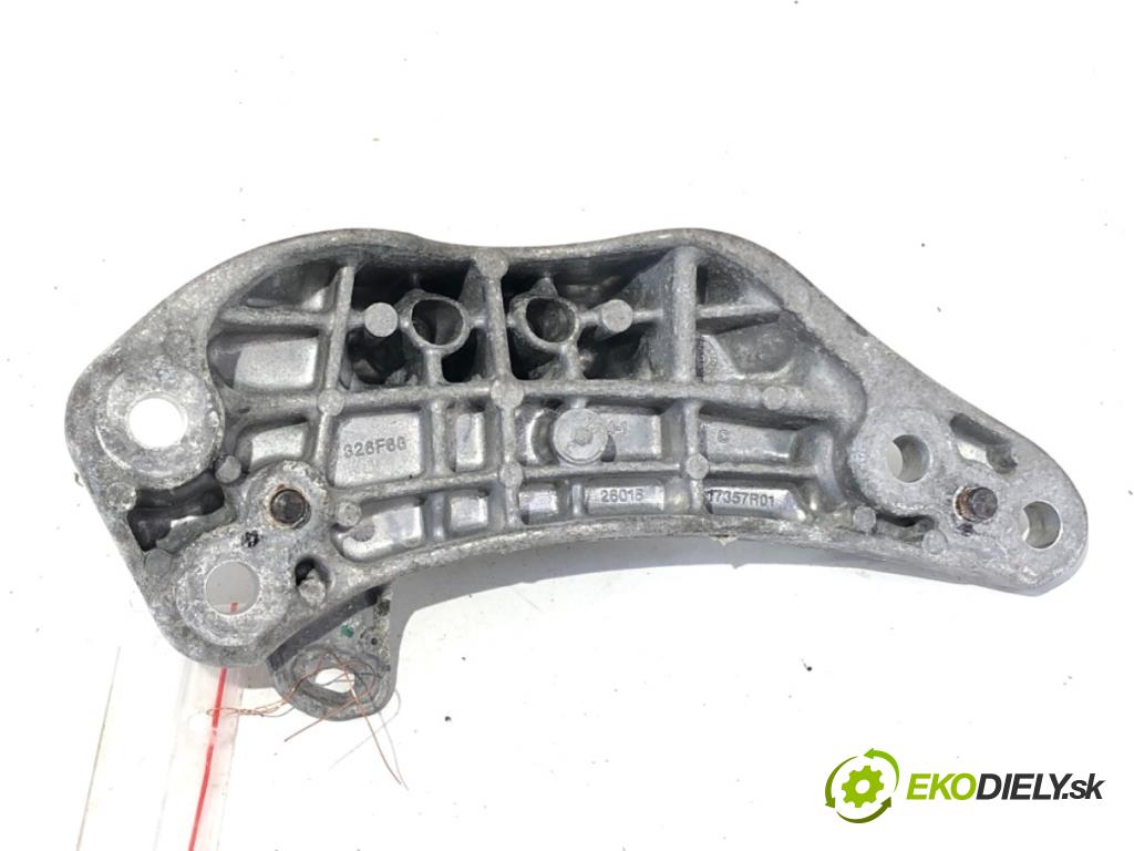 PEUGEOT 3008 SUV 2020 96 kW 1.2 THP/ PureTech 130 1199 Držiak prevodovky 9813721980