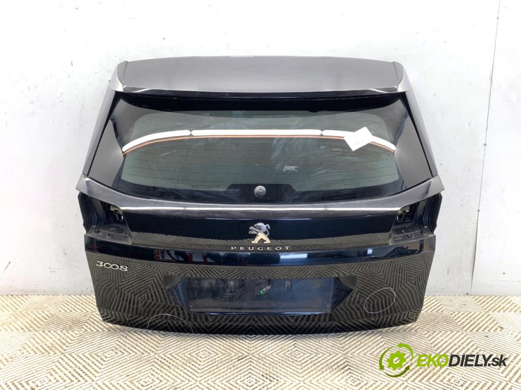 PEUGEOT 3008 SUV 2020 96 kW 1.2 THP/ PureTech 130 1199 kapota zadní část 