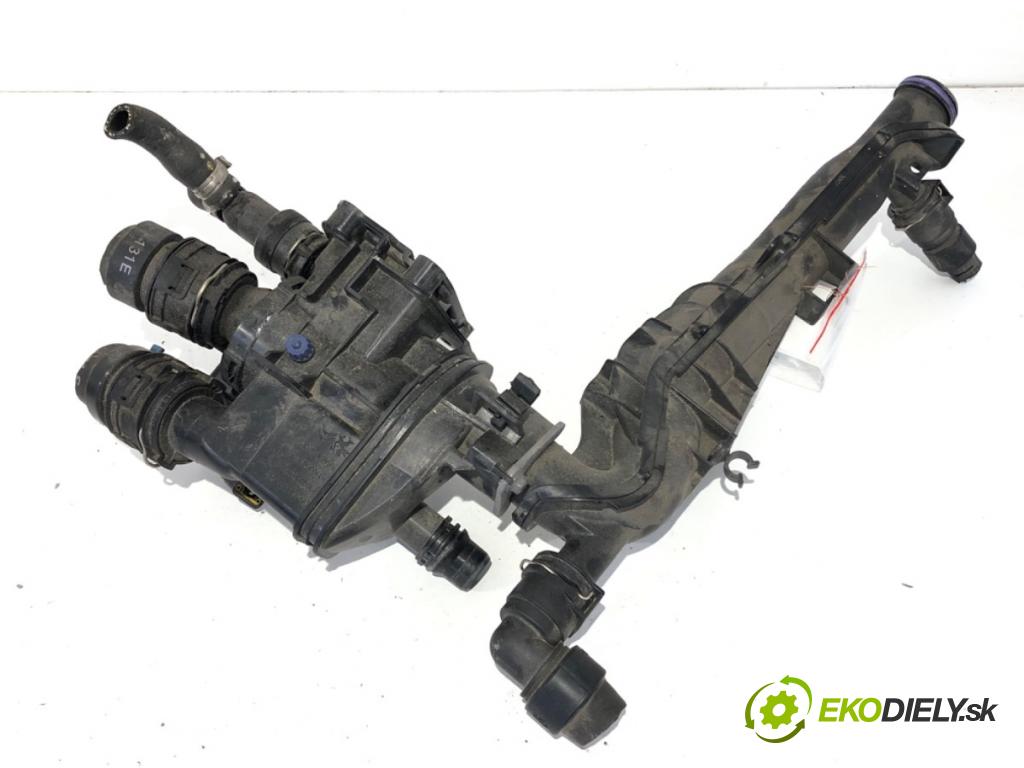 PEUGEOT 3008 SUV 2020 96 kW 1.2 THP/ PureTech 130 1199 rozdělovač vody 9812131480 9812131480