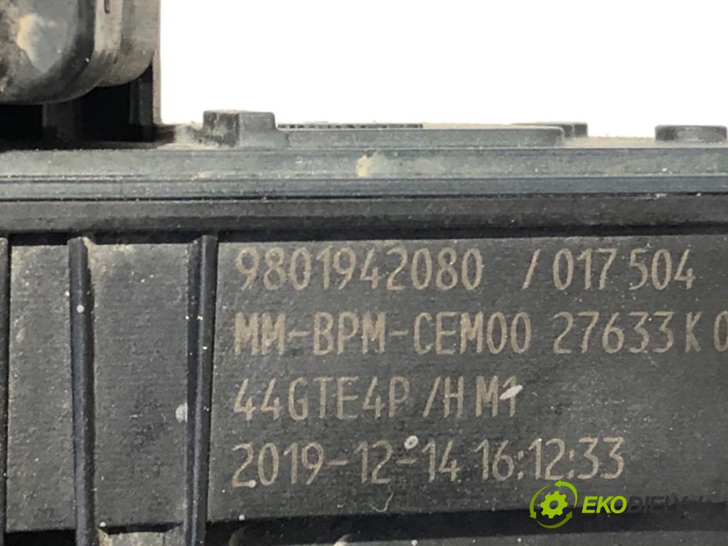 PEUGEOT 3008 SUV 2020 96 kW 1.2 THP/ PureTech 130 1199 Škrtiaca klapka 9801942080 (Škrtiaca klapka)