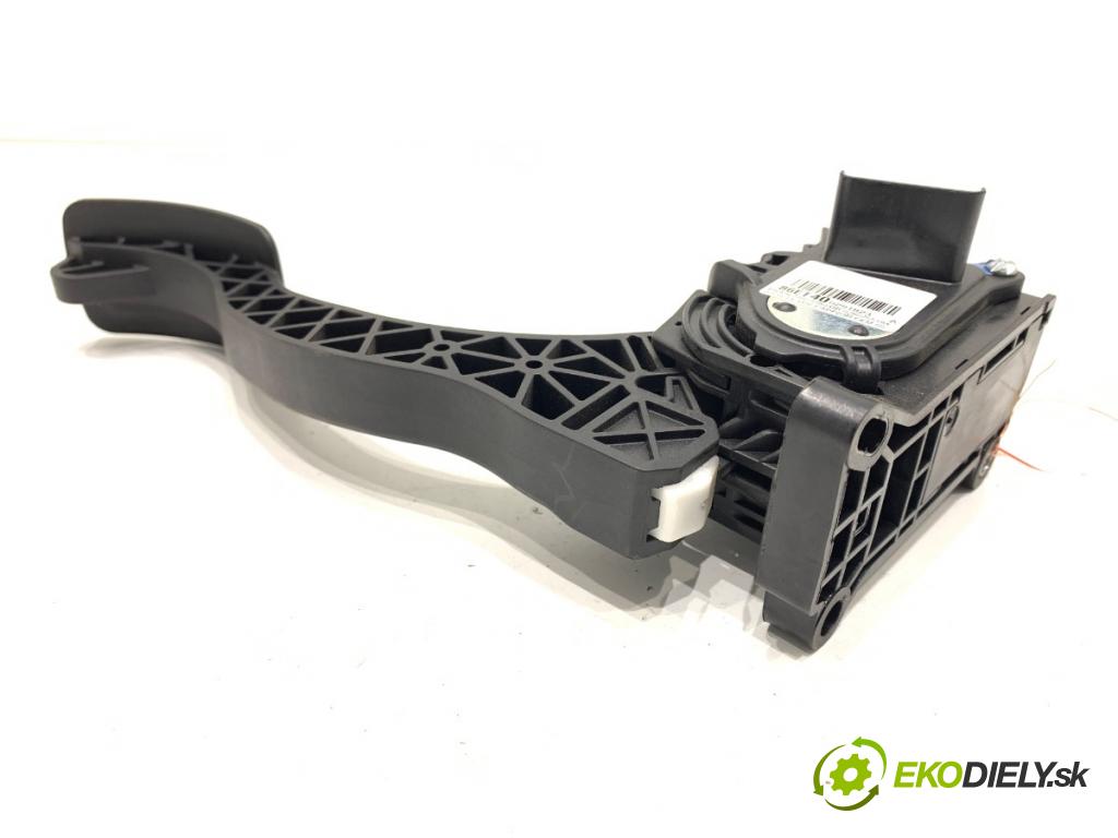 PEUGEOT 3008 SUV 2020 96 kW 1.2 THP/ PureTech 130 1199 Potenciometer plynu 9674829780 (Potenciometer plynového pedálu)