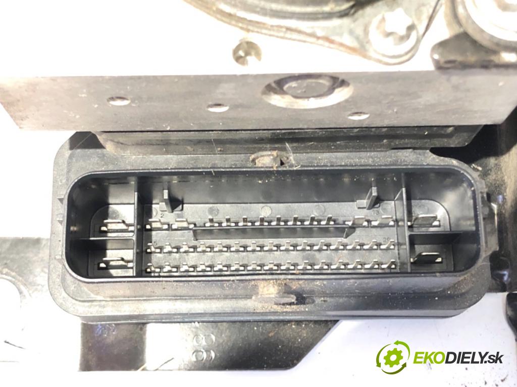 PEUGEOT 3008 SUV 2020 96 kW 1.2 THP/ PureTech 130 1199 Pumpa ABS 9832278080 (Pumpa ABS)
