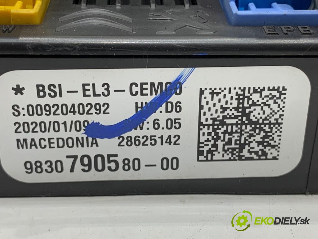 PEUGEOT 3008 SUV 2020 96 kW 1.2 THP/ PureTech 130 1199 modul BSI 9830790580 (Pojistkové skříňky)