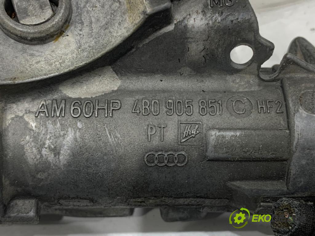 VW GOLF IV Kombi 2002 77 kW 1.6 16V 1598 spinačka 4B0905851C (Spínacia skrinka)