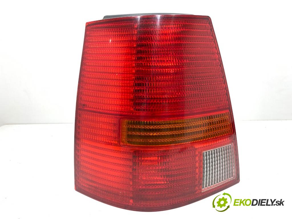 VW GOLF IV Kombi 2002 77 kW 1.6 16V 1598 světlo levý zadní část 1J9945075P