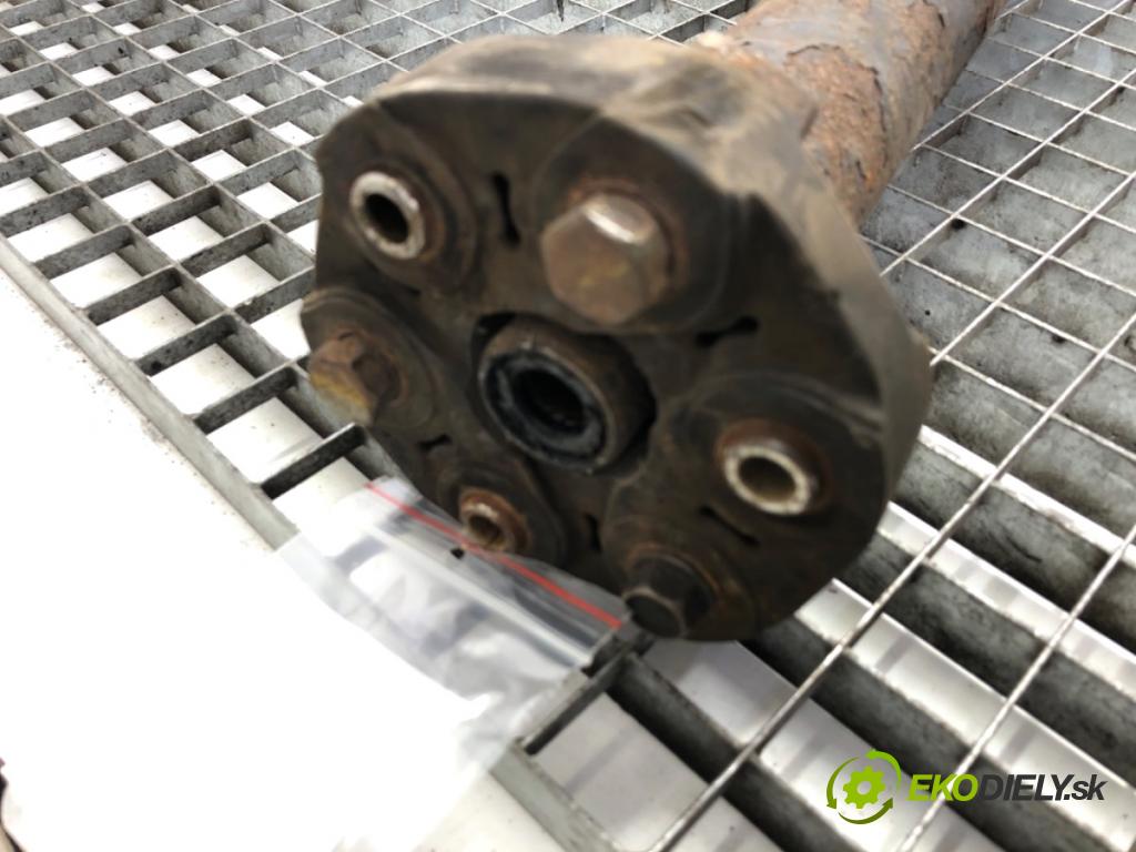 KIA SPORTAGE III SUV 2012 100 kW 2.0 CRDi AWD 1995 kardaň hřídel hnací zadní část 49300-3W000 (Kardanový hřídel)