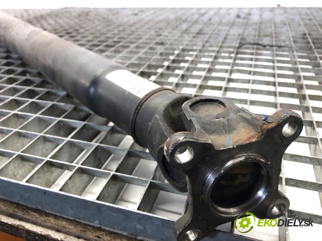 KIA SPORTAGE III SUV 2012 100 kW 2.0 CRDi AWD 1995 kardaň hřídel hnací zadní část 49300-3W000 (Kardanový hřídel)