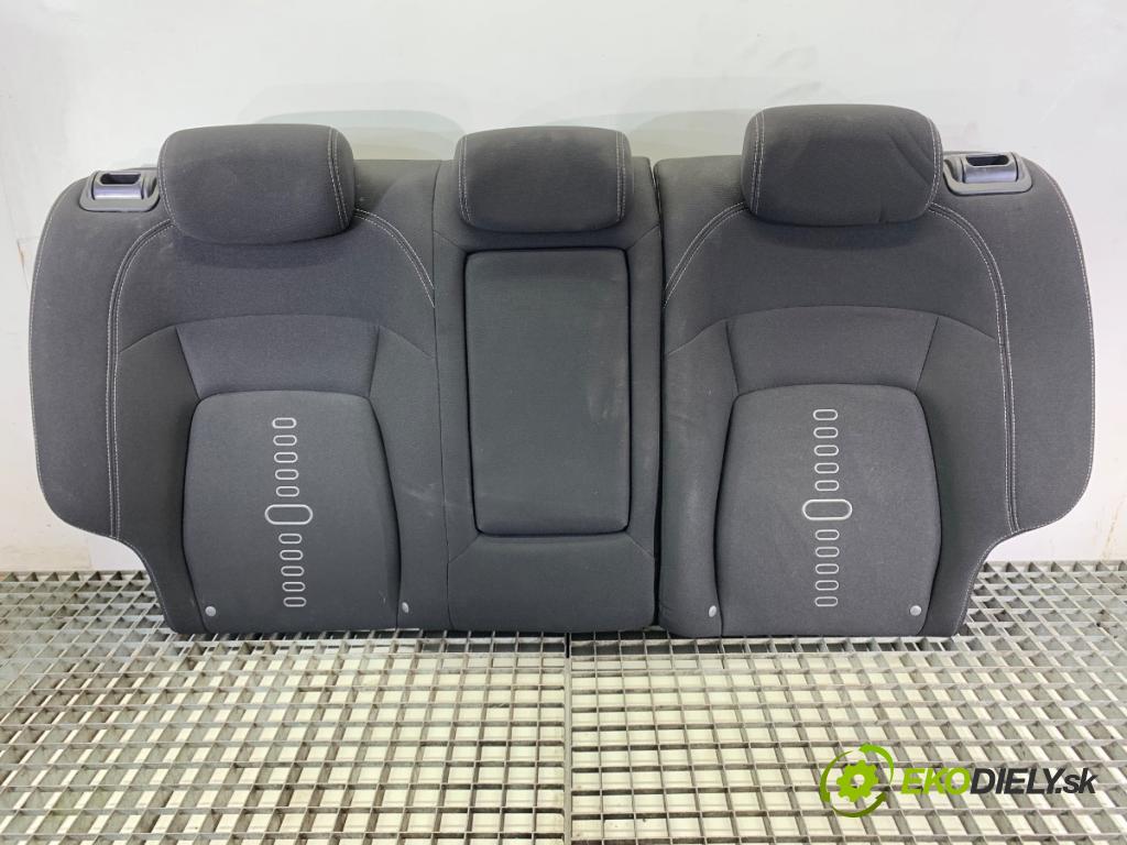 KIA SPORTAGE III SUV 2012 100 kW 2.0 CRDi AWD 1995 Sedadlo druhý rad