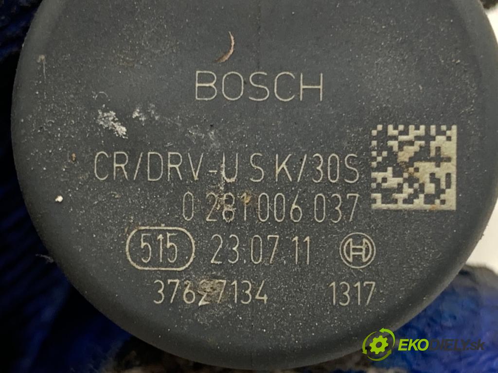 KIA SPORTAGE III SUV 2012 100 kW 2.0 CRDi AWD 1995 Snímač tlaku paliva 0281006037 (Snímač)