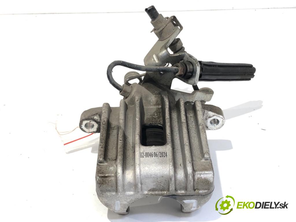 AUDI A3 8P liftback 2003 77 kW 1.9 TDI 1896 Brzdič strmeň ľavy zad 