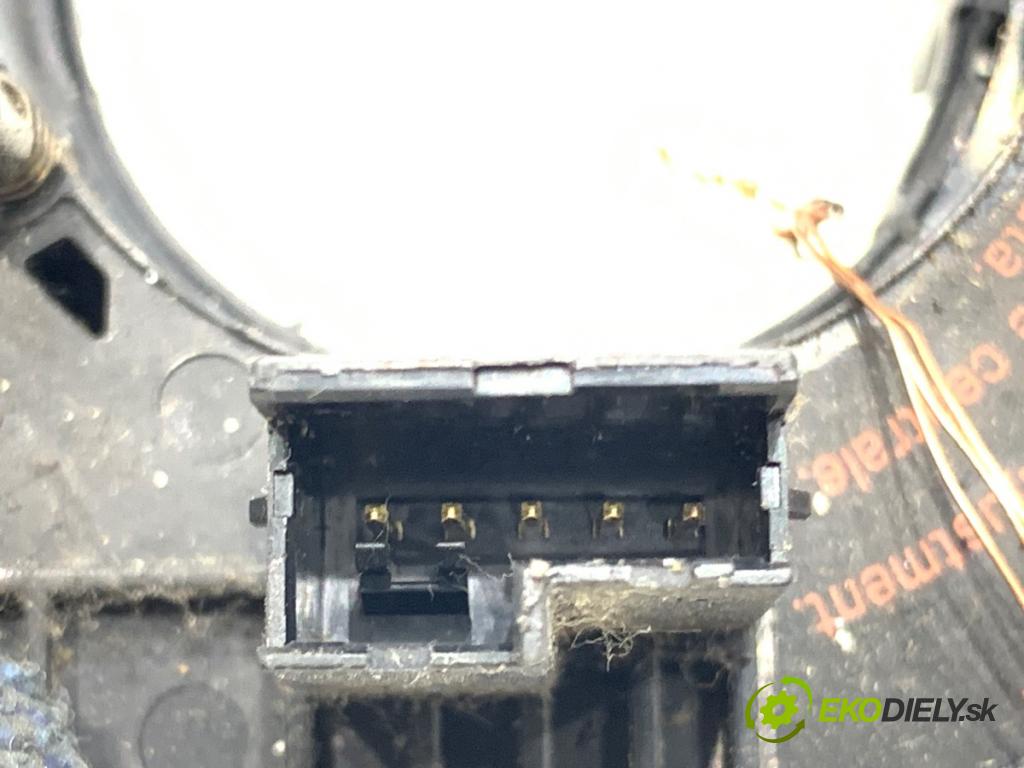 VW BORA I sedan 2001 85 kW 1.9 TDI 1896 Krúžok, slimák airbag  (Airbag)