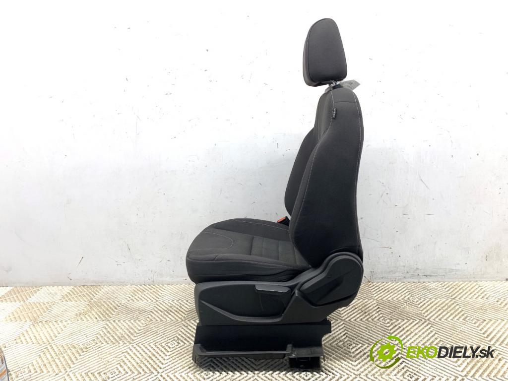 FORD KUGA II SUV 2015 110 kW 1.5 EcoBoost 1499 Sedadlo ľavy predný