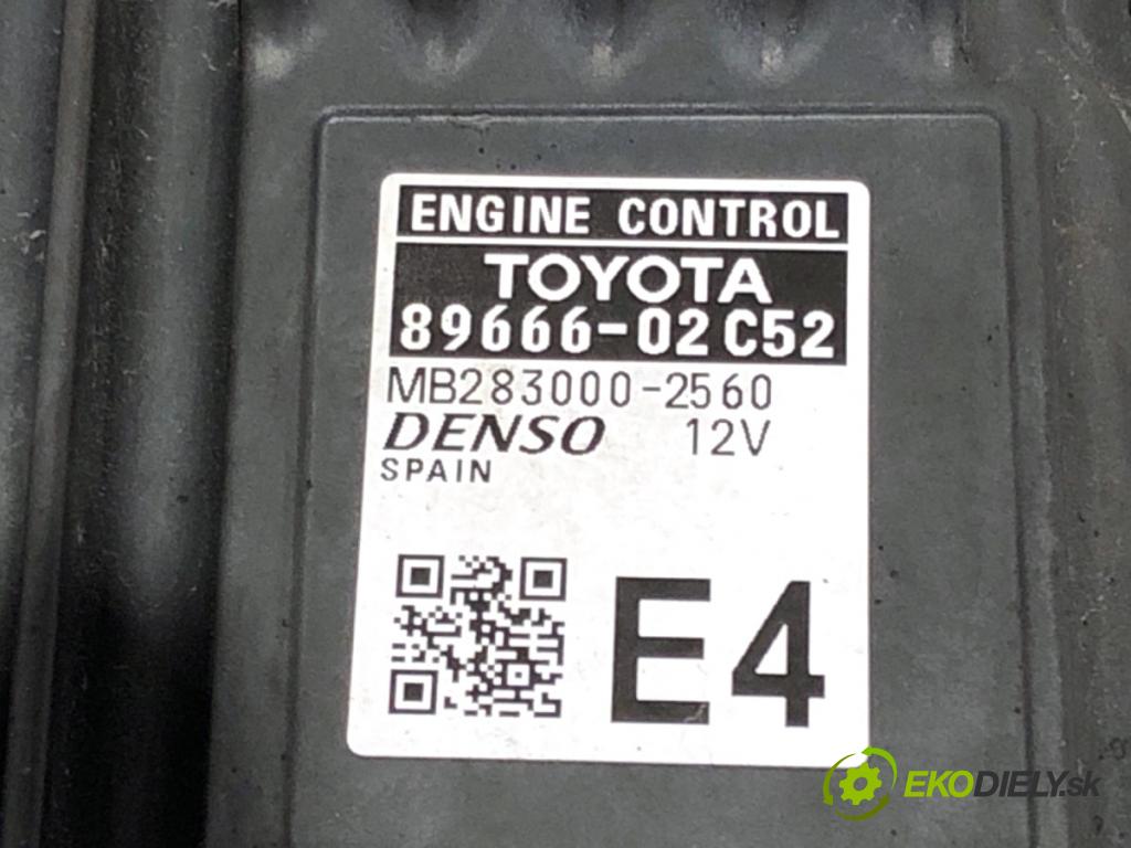 TOYOTA COROLLA E21 sedan 2022 90 kW 1.6 VVTi (ZRE210) 1598 riadiaca jednotka Motor 89666-02C52 (Riadiaca jednotka)