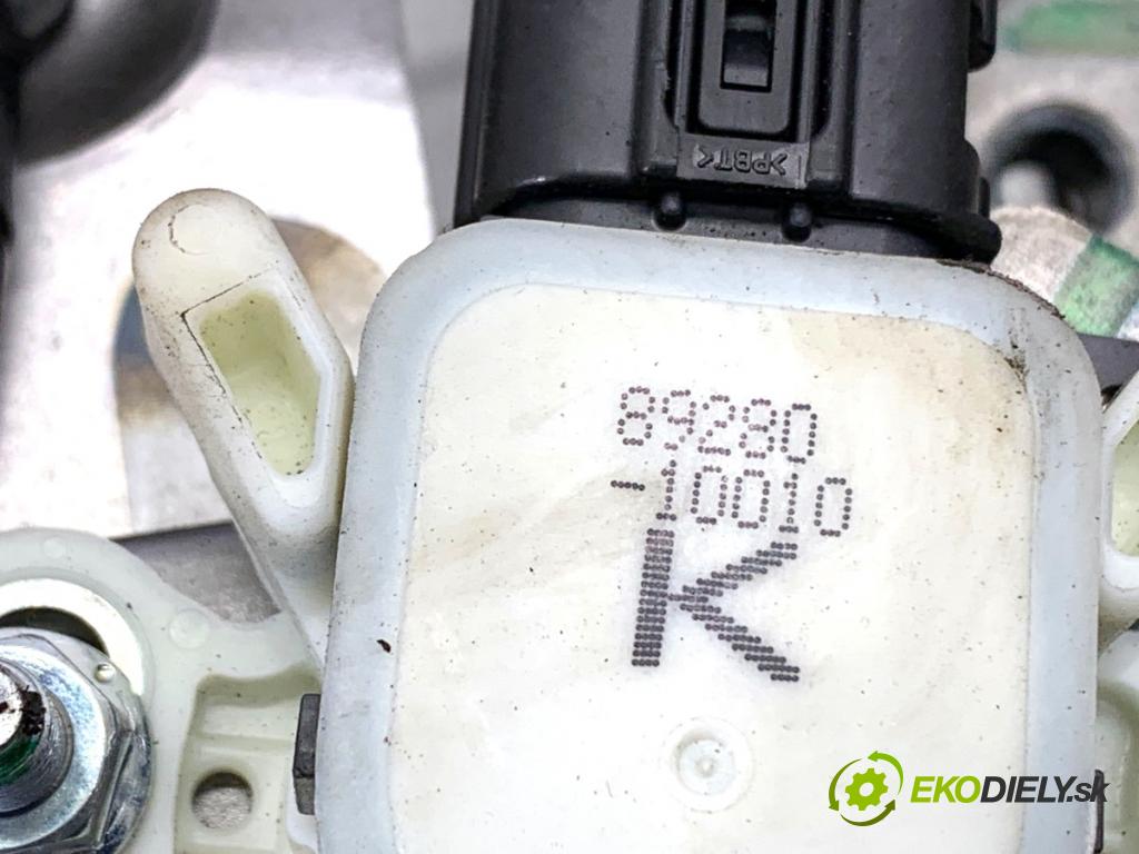 TOYOTA COROLLA E21 sedan 2022 90 kW 1.6 VVTi (ZRE210) 1598 PEDÁL: manuálne 89280-10010 (Potenciometer plynového pedálu)