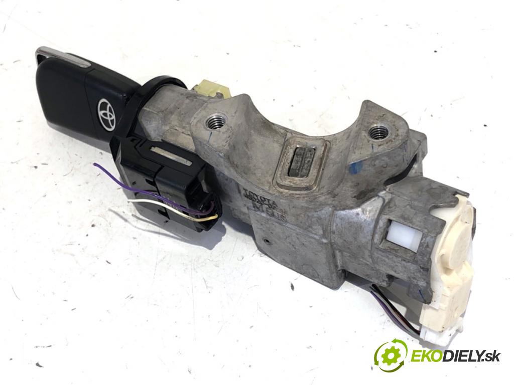 TOYOTA COROLLA E21 sedan 2022 90 kW 1.6 VVTi (ZRE210) 1598 spinačka 45020-02-14 (Spínacia skrinka)