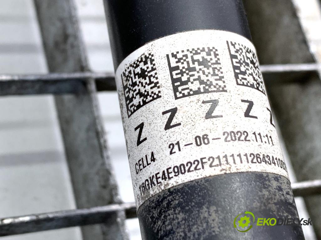 TOYOTA COROLLA E21 sedan 2022 90 kW 1.6 VVTi (ZRE210) 1598 Poloos pravy predný 43410-02E90-A
