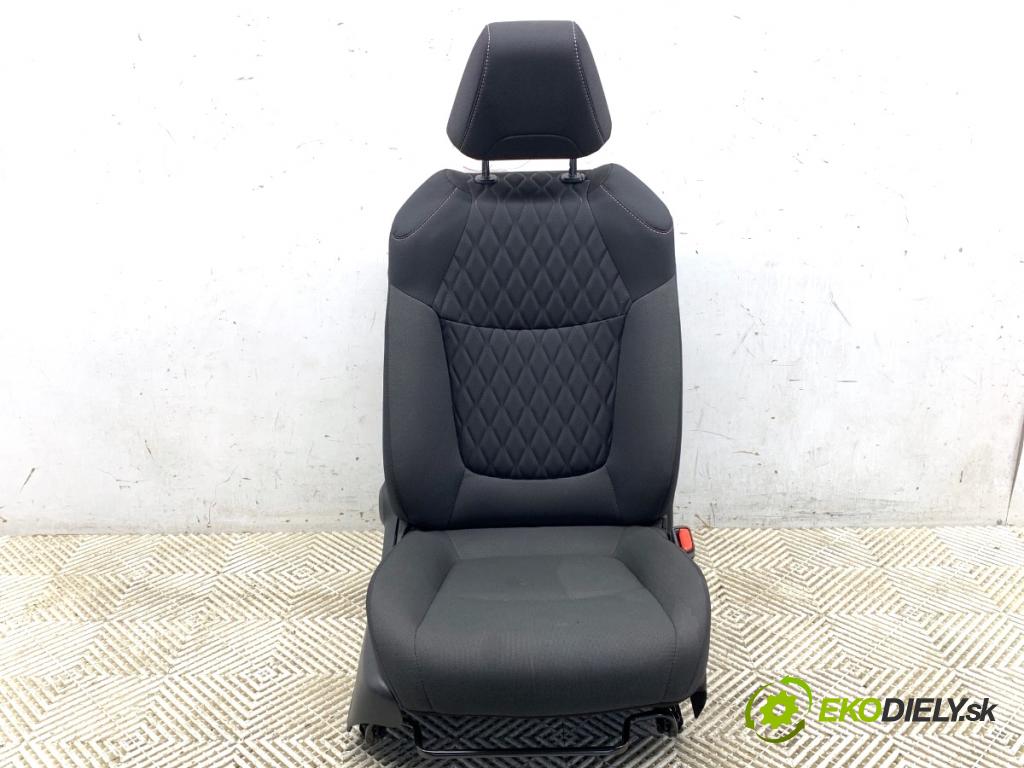 TOYOTA COROLLA E21 sedan 2022 90 kW 1.6 VVTi (ZRE210) 1598 Sedadlo pravy predný 