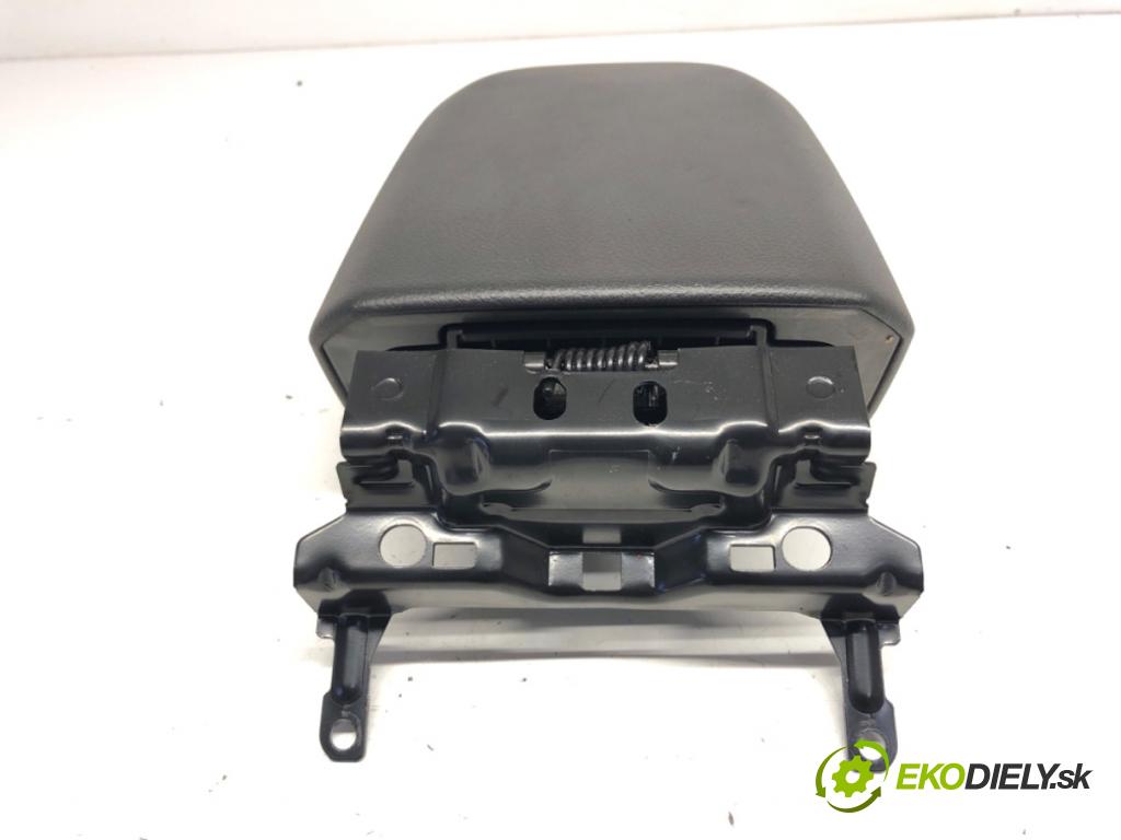 FORD KUGA II SUV 2015 110 kW 1.5 EcoBoost 1499 Lakťová opierka  (Lakťová opierka)