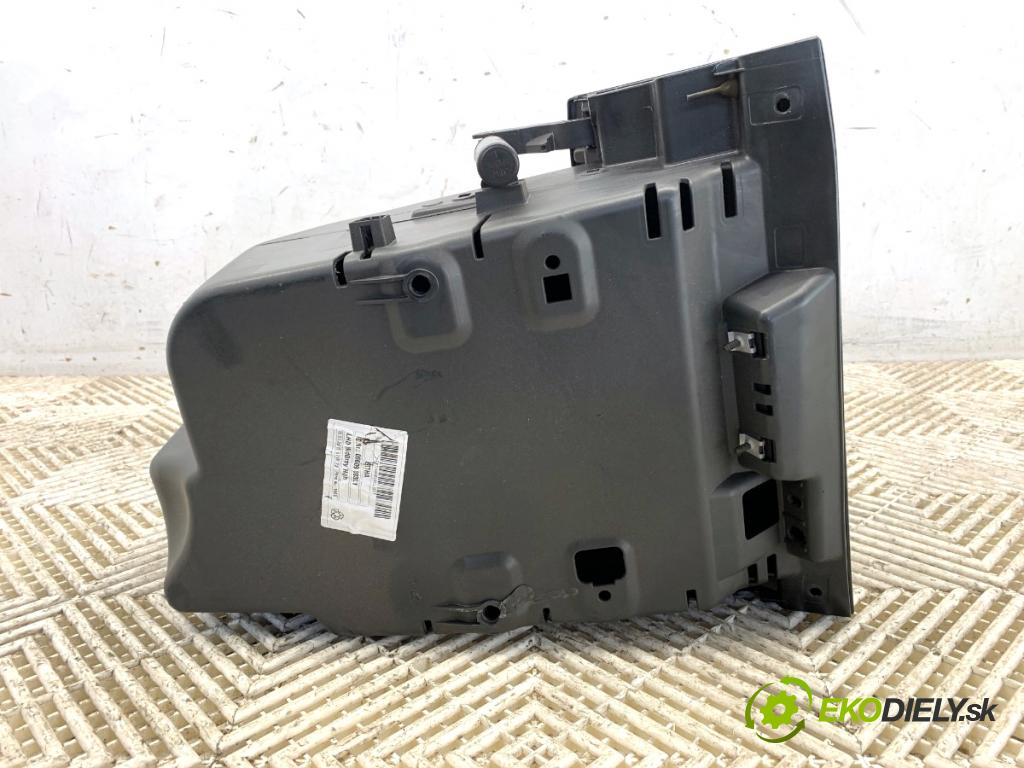 FORD MONDEO MK4 liftback 2010 92 kW 1.8 TDCi 1753 Priehradka, kastlík spolujazdca 06609003L1 (Priehradka (kastlík))