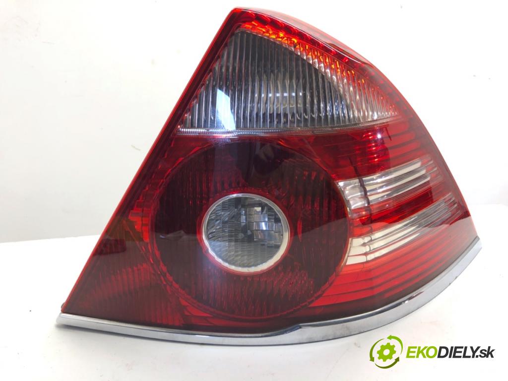 FORD MONDEO MK3 liftback 2003 166 kW ST220 2967 světlo pravý zadní část 