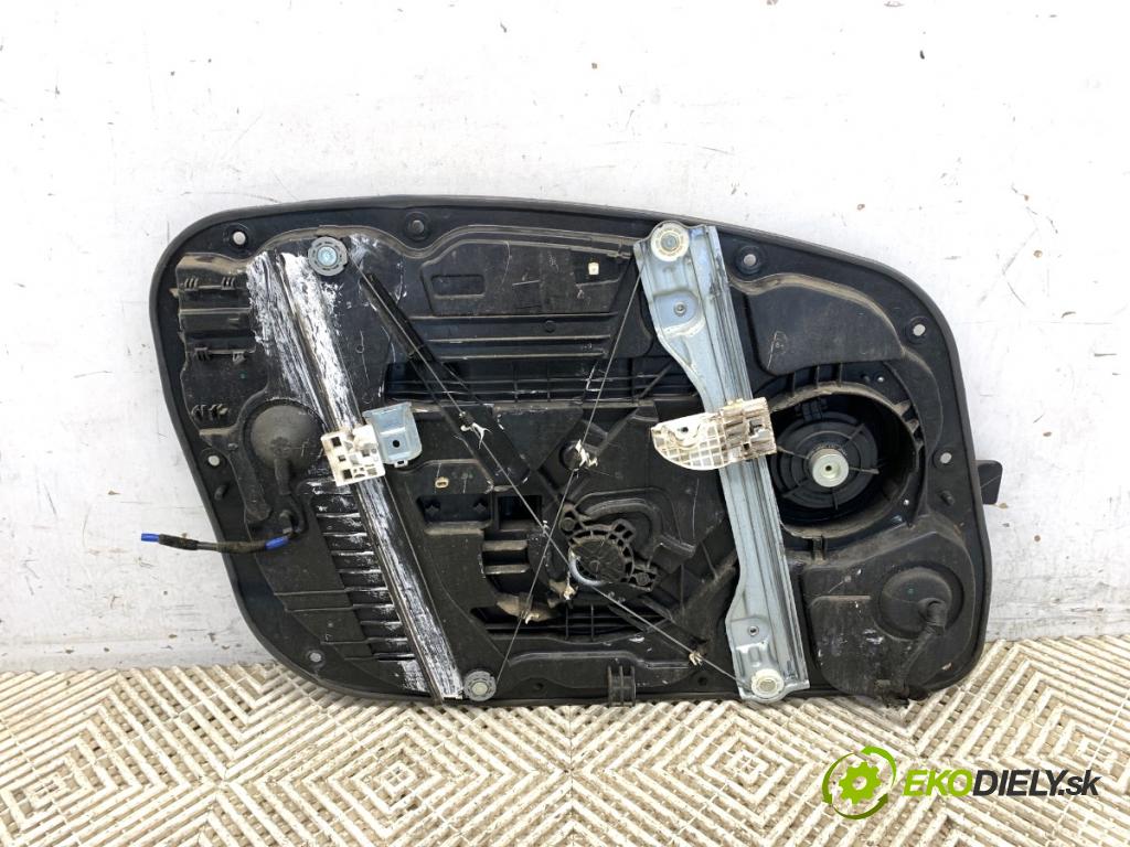 HYUNDAI i30 liftback 2015 66 kW 1.4 CRDi 1396 mechanismus okna pravý přední část 82480-A6010