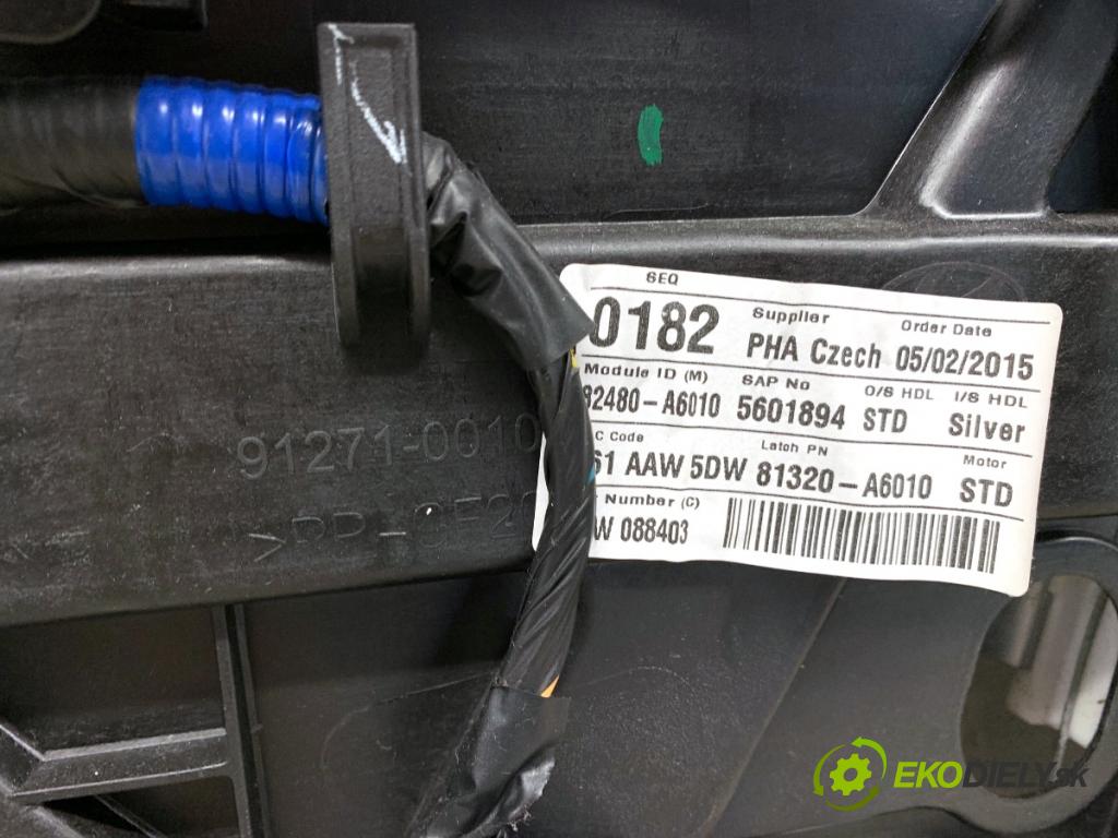 HYUNDAI i30 liftback 2015 66 kW 1.4 CRDi 1396 mechanismus okna pravý přední část 82480-A6010