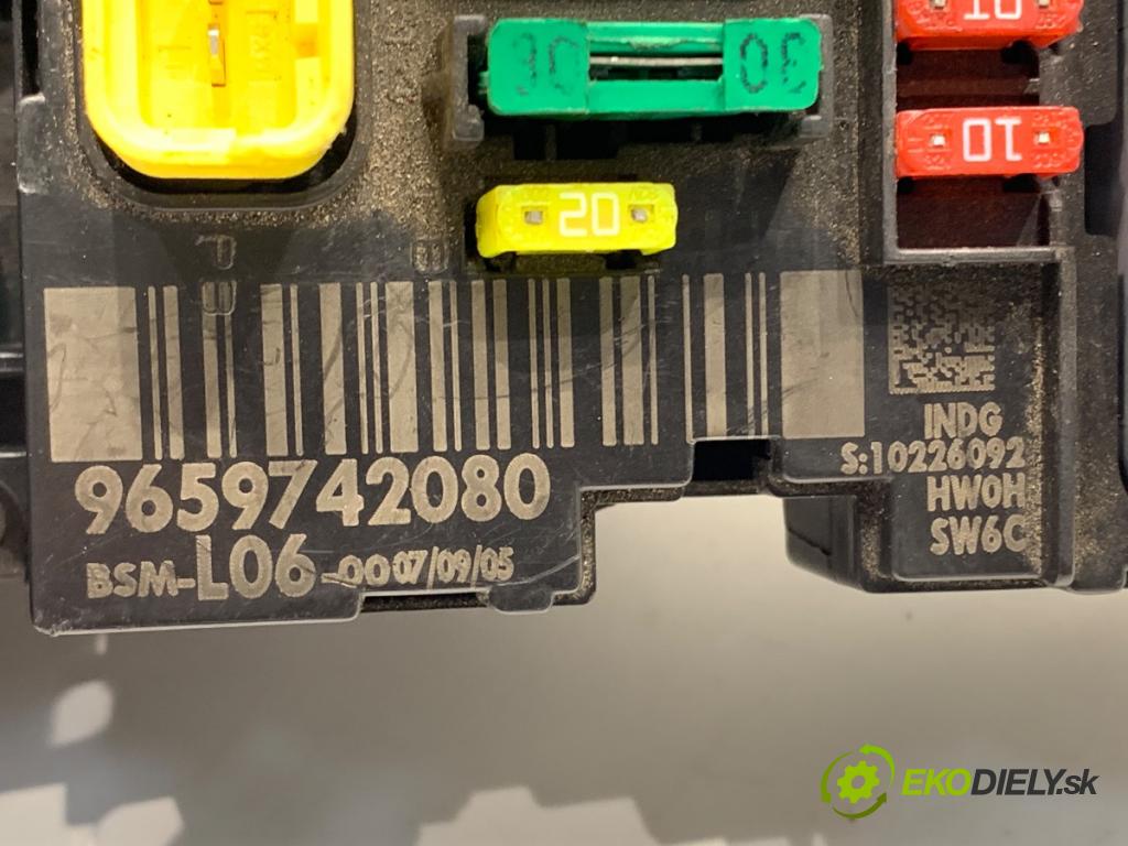 PEUGEOT 307 CC kabriolet 2005 100 kW 2.0 HDi 135 1997 Modul BSM 9659742080 (Riadiaca jednotka ostatné)