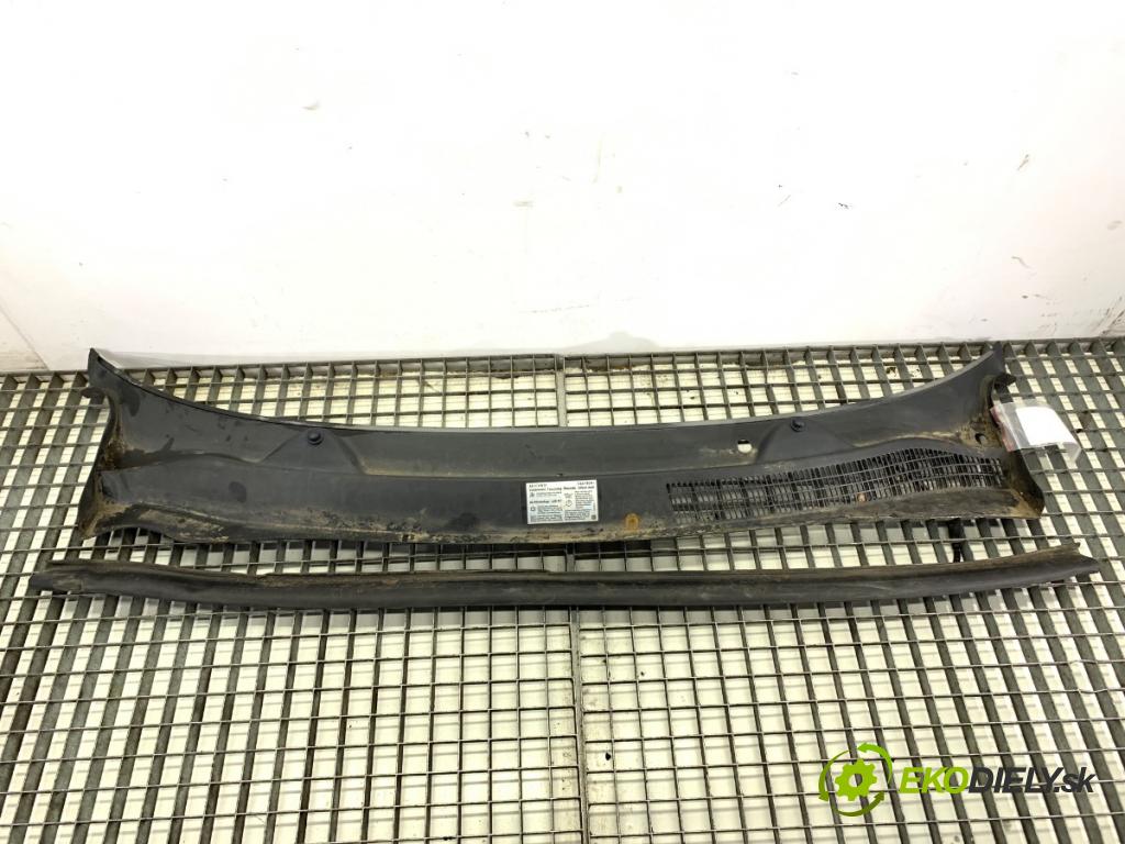 OPEL CORSA D liftback 2008 44 kW 1.0 (L08, L68) 998 Torpédo, plast pod čelné okno 13203618 (Torpédo (plast pod čelným sklom))