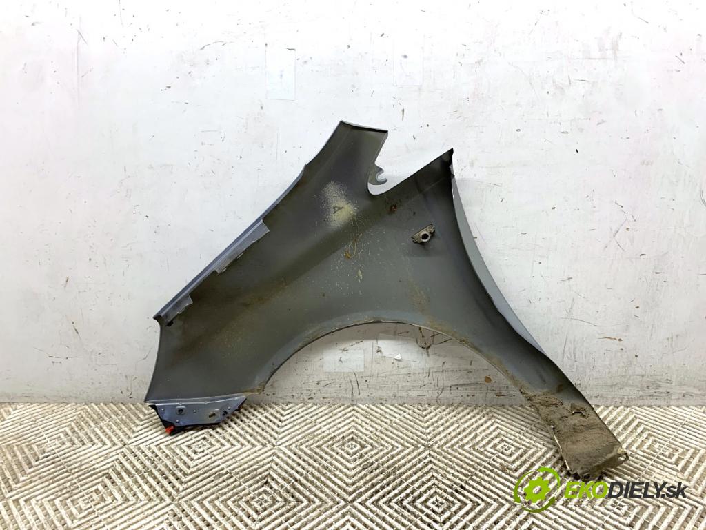 OPEL CORSA D liftback 2008 44 kW 1.0 (L08, L68) 998 blatník pravý přední část