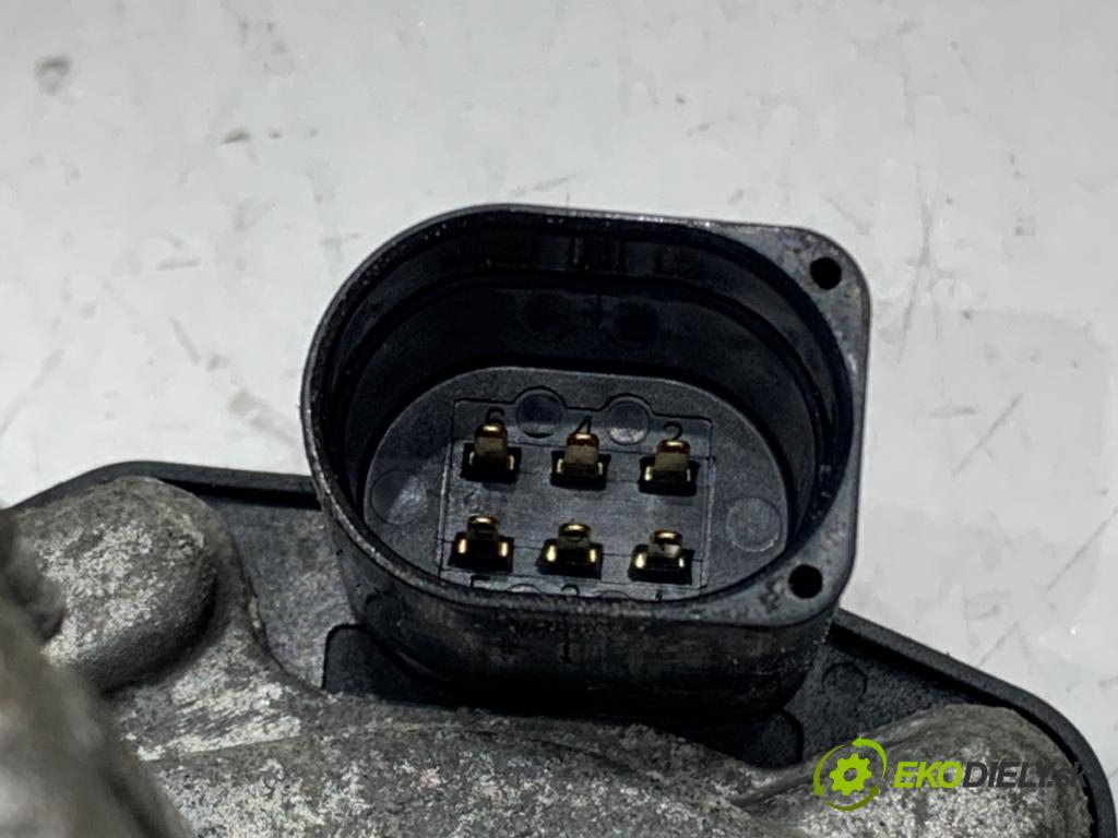 VW POLO V liftback 2012 51 kW 1.2 1198 Škrtiaca klapka 03D133062F (Škrtiaca klapka)