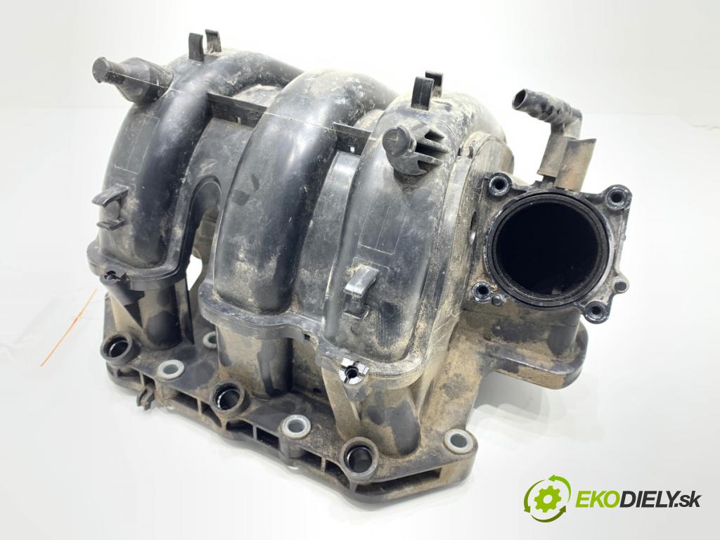 VW POLO V liftback 2012 51 kW 1.2 1198 potrubí sání 03E129711F (Sací potrubí)