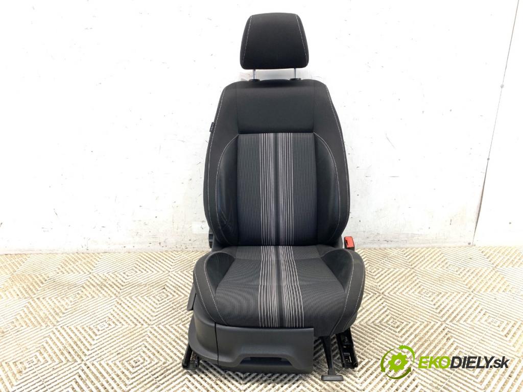 VW POLO V liftback 2012 51 kW 1.2 1198 Sedadlo pravy predný 