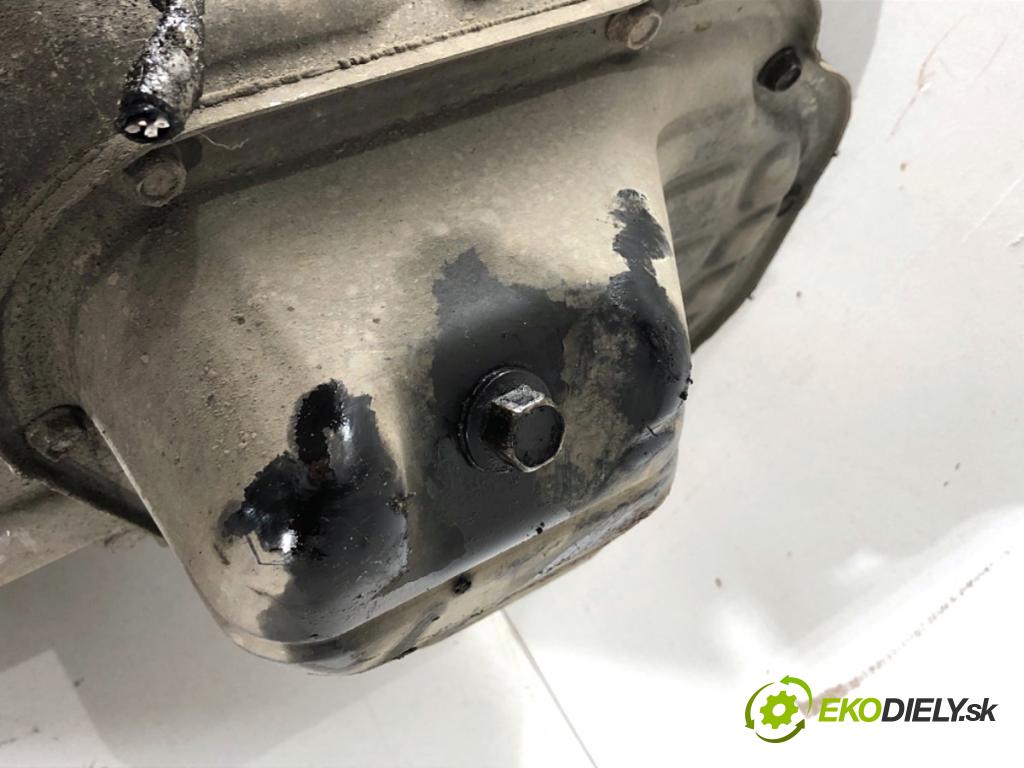 NISSAN MICRA K12 liftback 2005 59 kW 1.2 16V 1240 motor CR12 (Motor)