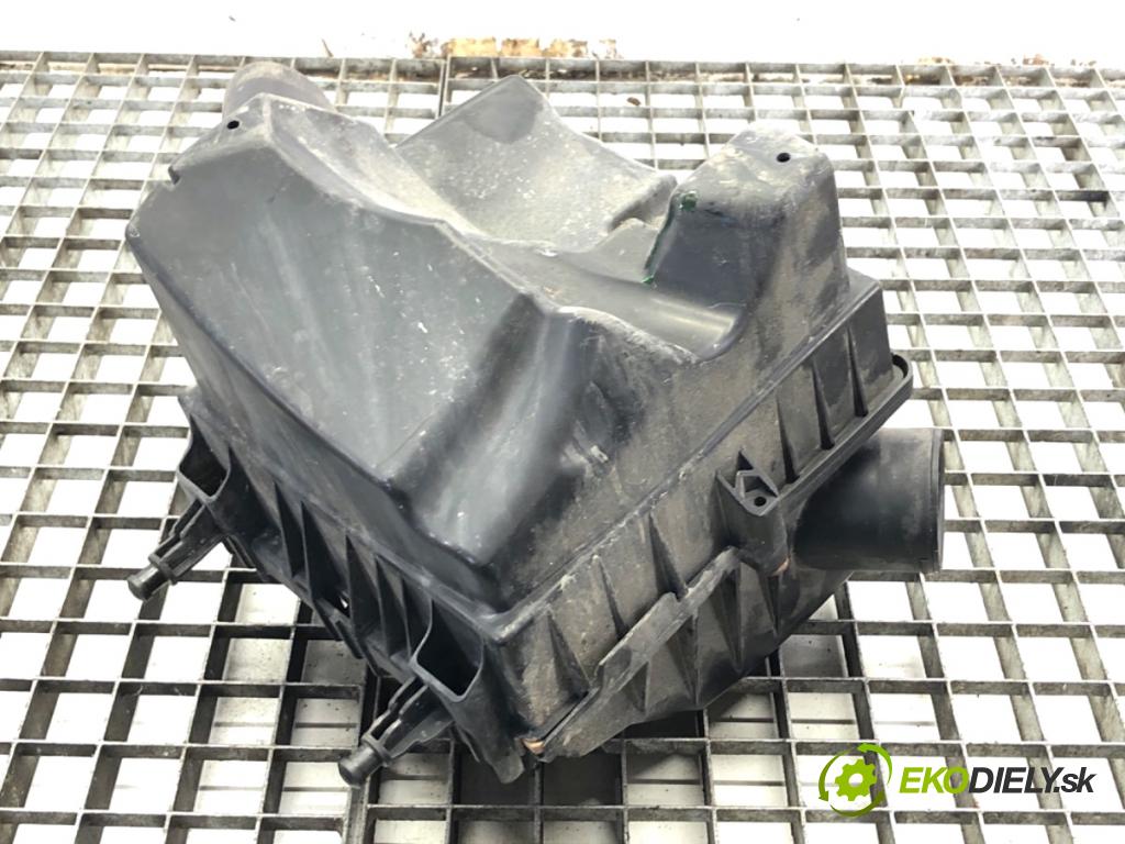 OPEL CORSA D liftback 2008 59 kW 1.2 (L08, L68) 1229 obal filtra vzduchu 467582339 (Kryty filtrů)