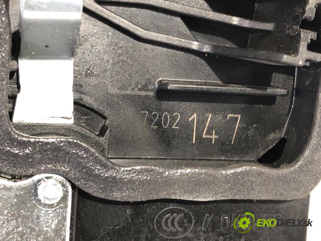 BMW F11 Kombi 2010 135 kW 520 d 1995 zámok dveře levý zadní část 7202147