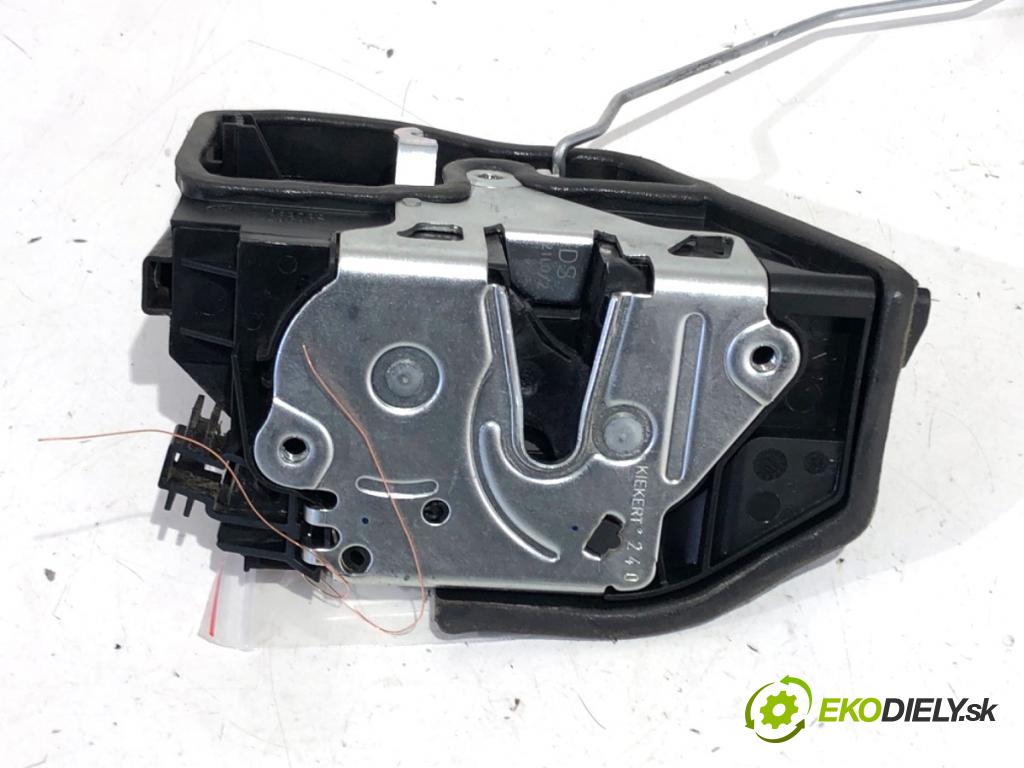 BMW F11 Kombi 2010 135 kW 520 d 1995 zámok dveře pravý přední část 7202146