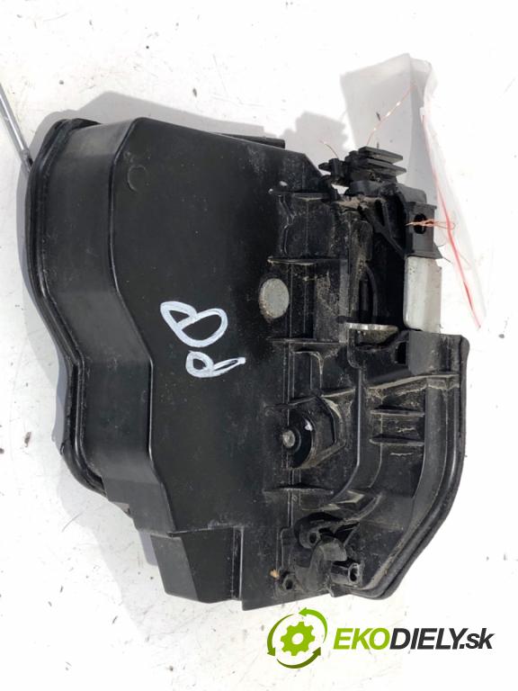 BMW F11 Kombi 2010 135 kW 520 d 1995 zámok dveře pravý přední část 7202146
