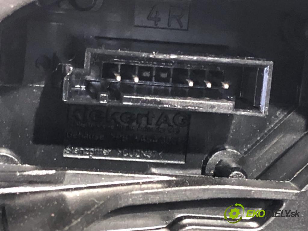 BMW F11 Kombi 2010 135 kW 520 d 1995 zámok dveře pravý přední část 7202146