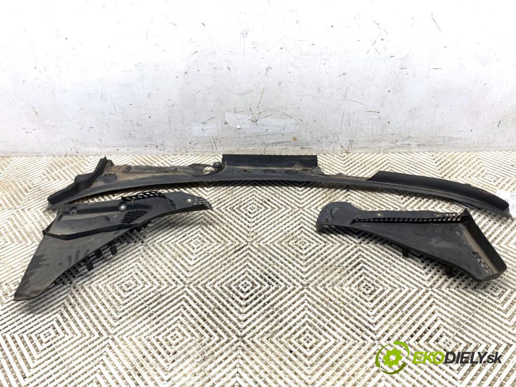 BMW F11 Kombi 2010 135 kW 520 d 1995 Torpédo, plast pod čelné okno 6987605 7203124 (Torpédo (plast pod čelným sklom))