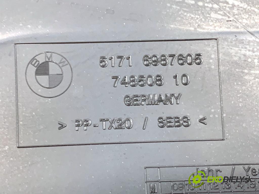 BMW F11 Kombi 2010 135 kW 520 d 1995 Torpédo, plast pod čelné okno 6987605 7203124 (Torpédo (plast pod čelným sklom))