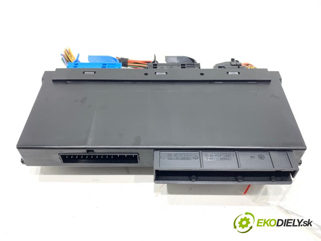 BMW F11 Kombi 2010 135 kW 520 d 1995 Modul komfortu 9244394 (Modul komfortu)