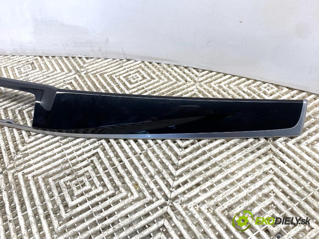 BMW F11 Kombi 2010 135 kW 520 d 1995 lišty kryt 9166649 (Lišta)