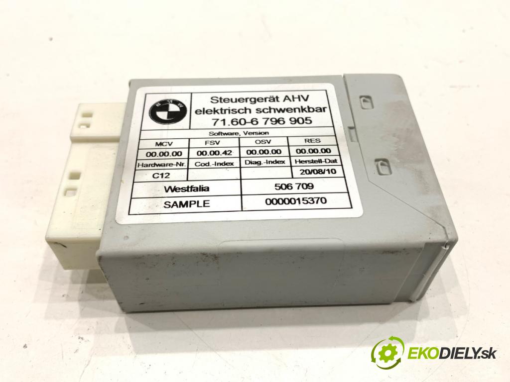BMW F11 Kombi 2010 135 kW 520 d 1995 Modul ťažného oka 6796905 (Riadiaca jednotka ostatné)
