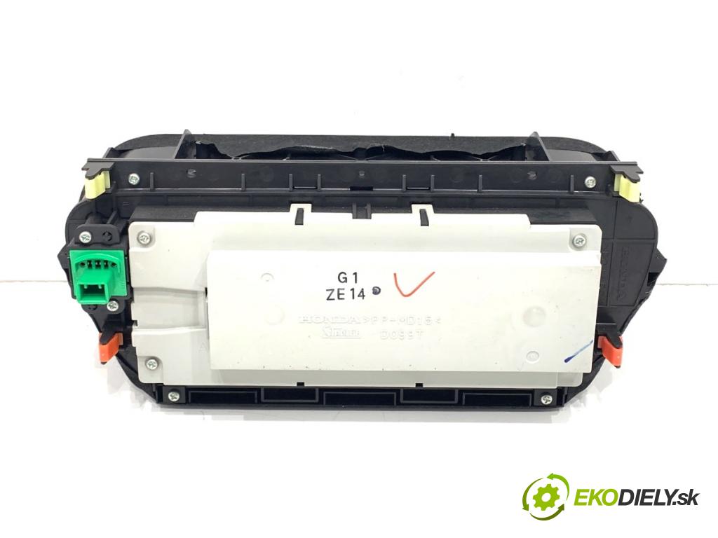 HONDA ACCORD VIII sedan 2010 115 kW 2.0 i (CU1) 1997 Dislpej  (Prístrojová doska)