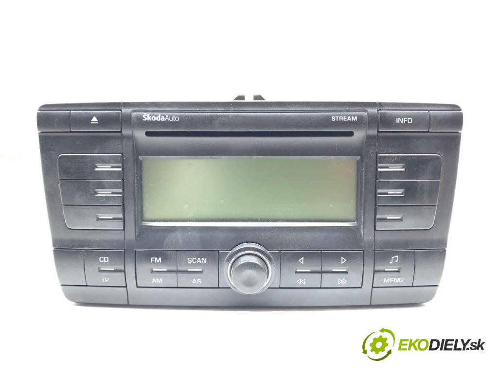 SKODA OCTAVIA II liftback 2005 85 kW 1.6 FSI 1598 RADIO 1Z0035161B (Audio zařízení)