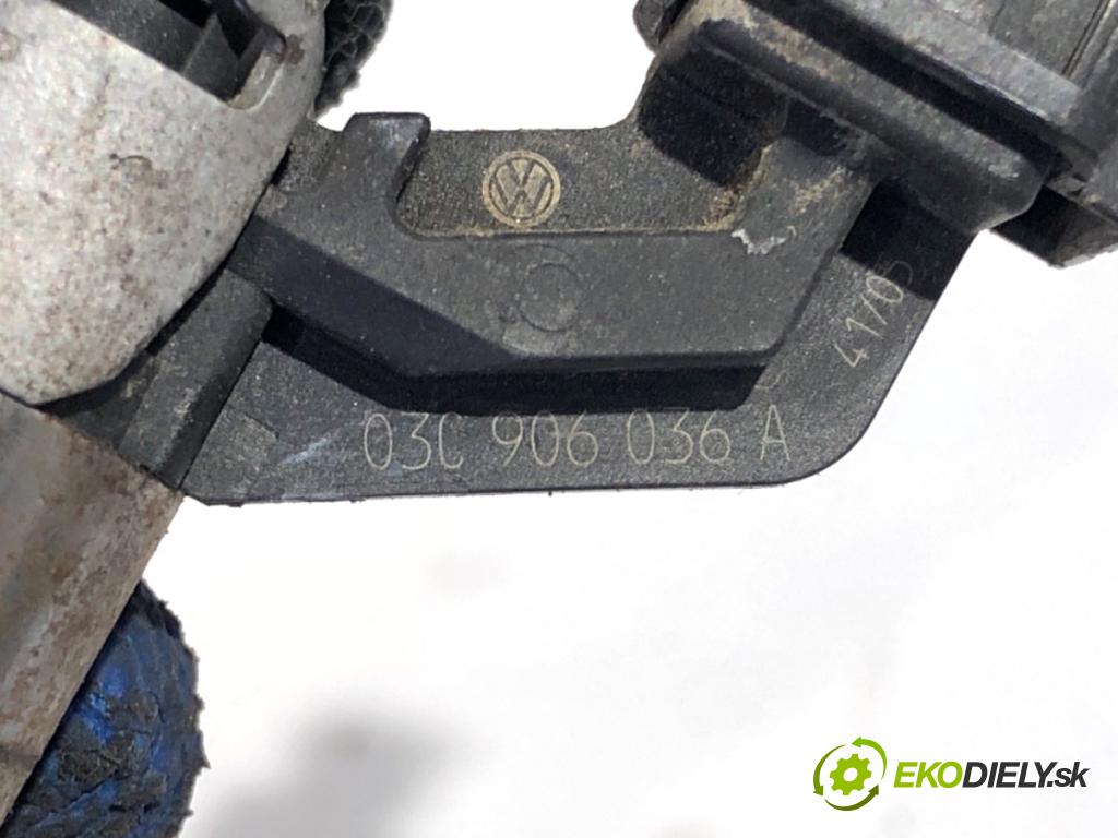 SKODA OCTAVIA II liftback 2005 85 kW 1.6 FSI 1598 Lišta vstrekovacia 03C906036A (Vstrekovacia lišta)