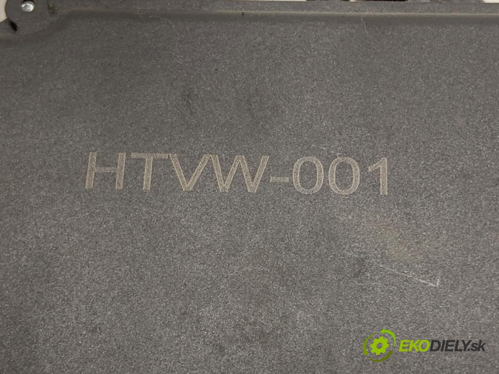 VW PASSAT B5 sedan 1997 66 kW 1.9 TDI 1896 zámok dveře levý přední část