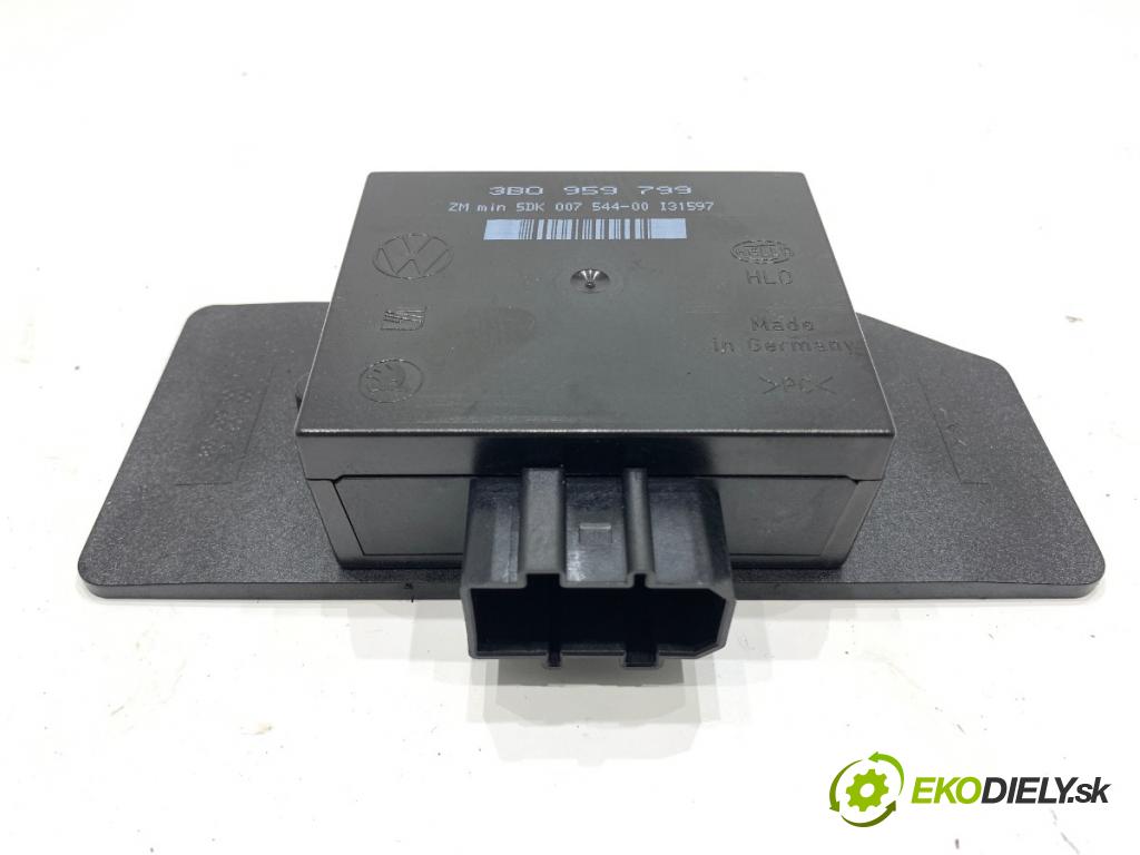 VW PASSAT B5 sedan 1997 66 kW 1.9 TDI 1896 Modul komfortu 3B0959799 (Modul komfortu)