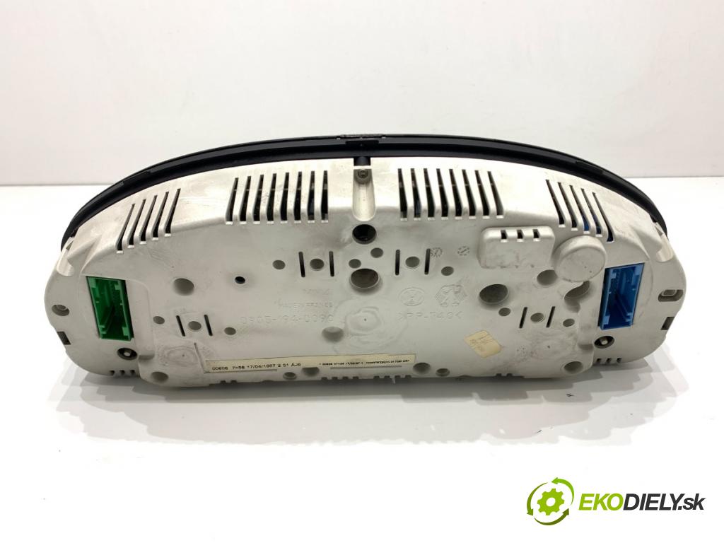 VW PASSAT B5 sedan 1997 66 kW 1.9 TDI 1896 Prístrojovka (Prístrojová doska)